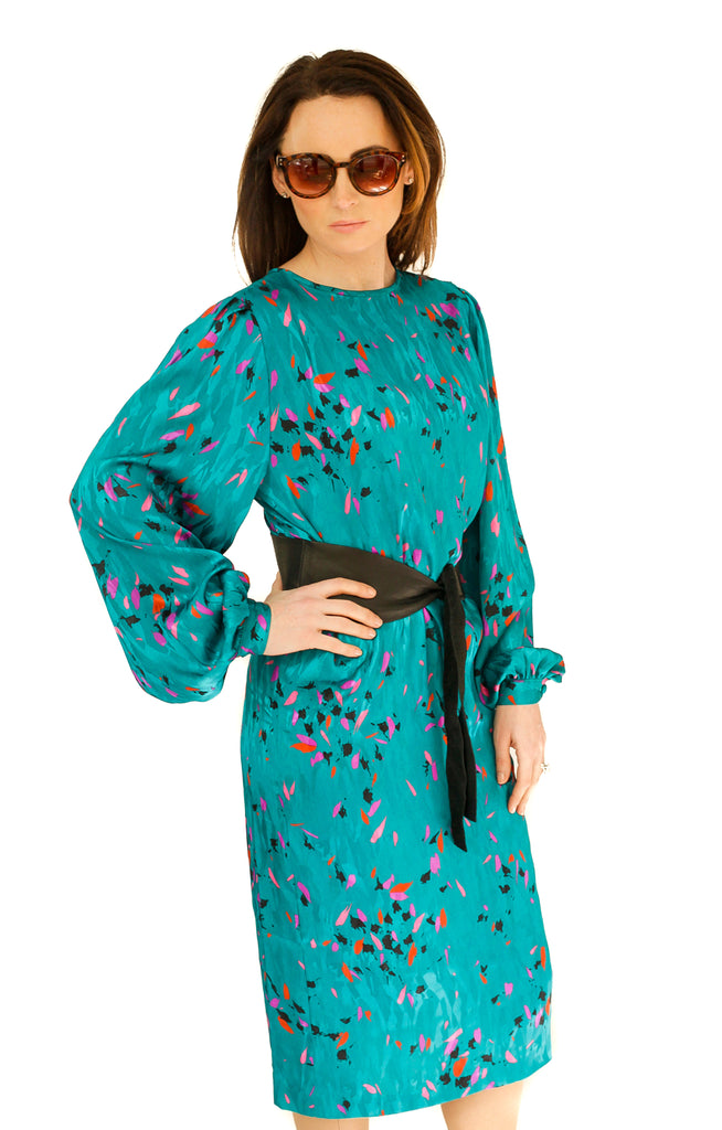 Vintage 1970s abstract print dress